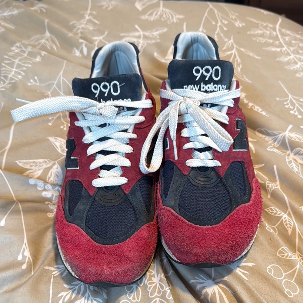 New Balance Red and Black Sneakers Classic Design